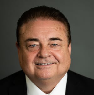 Dan - new picture (1)